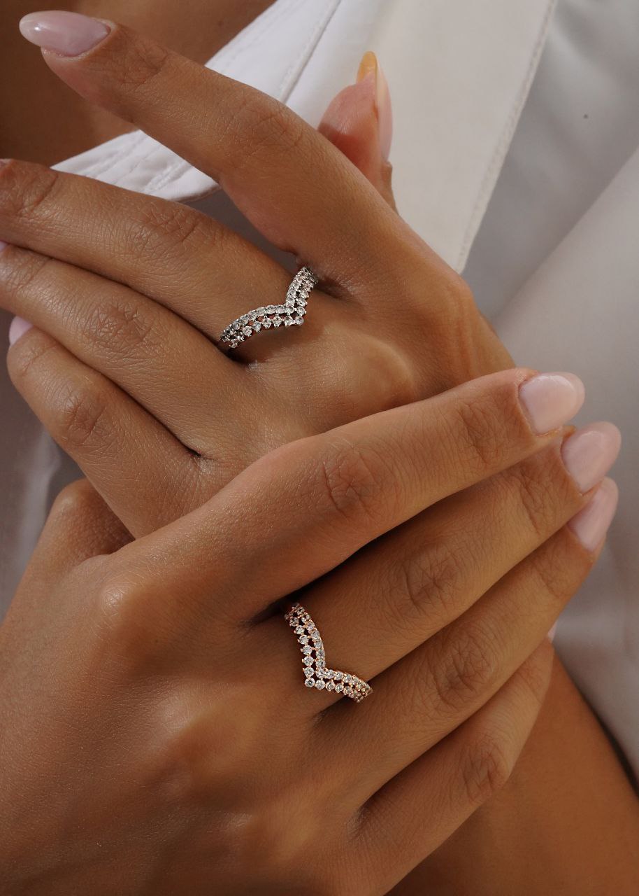 انگشتر تاج ۷۸