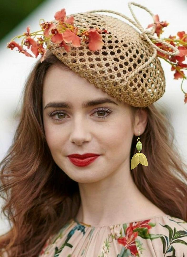 گوشواره لاله ‌تابان