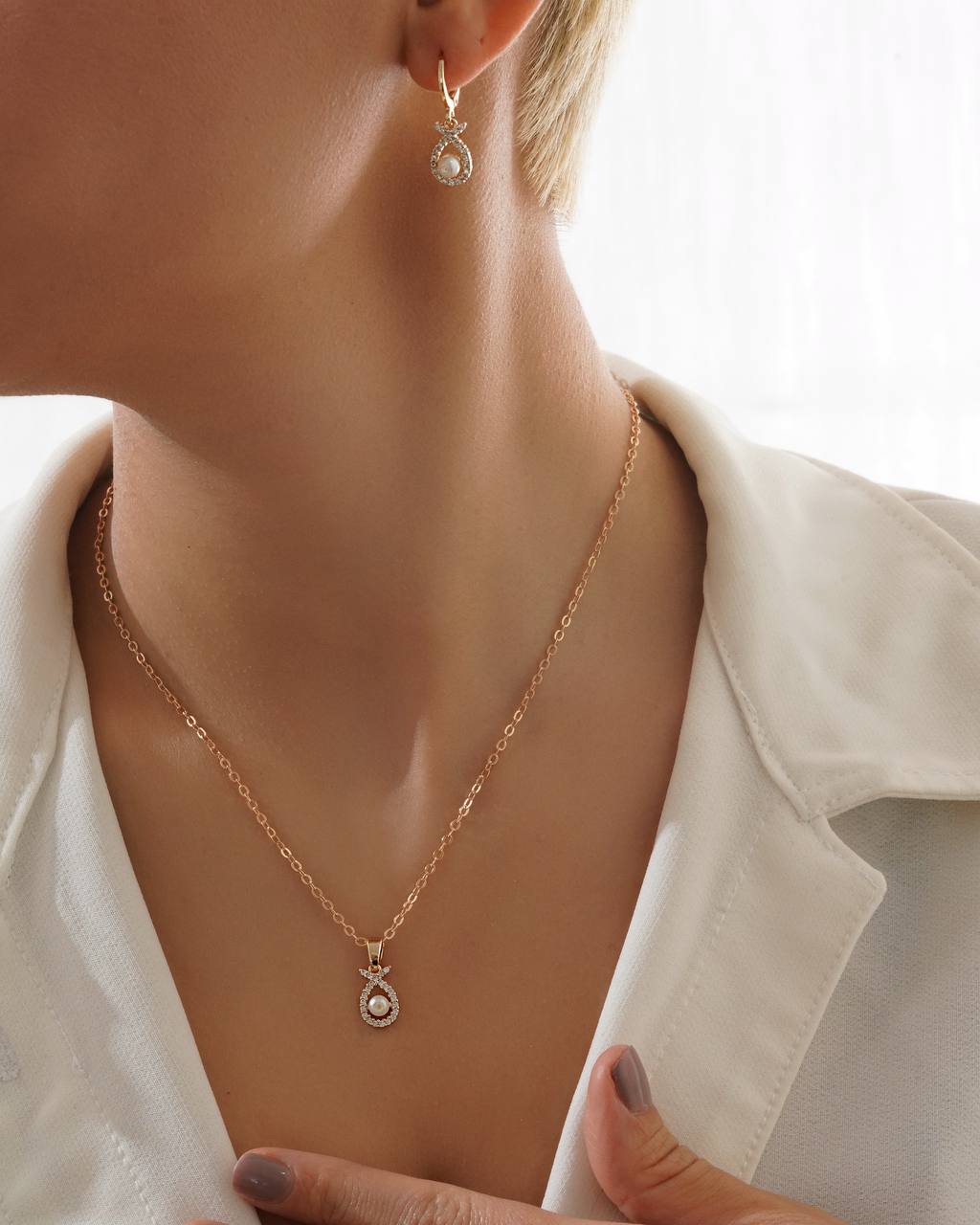 نیمست مرواریدی